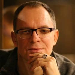 Эдуард Абжинов