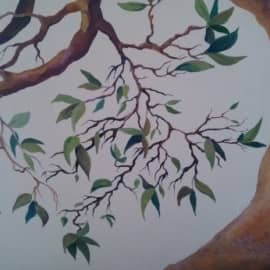 Роспись стены. дерево