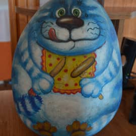 Кот на камне 