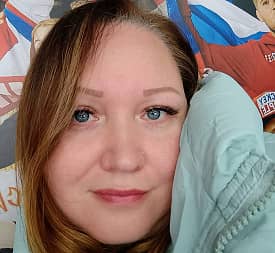 Алёна Черняченко