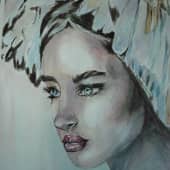 Перед выходом на сцену.