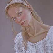 Светловолосая девушка