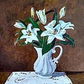 Белых лилий аромат...