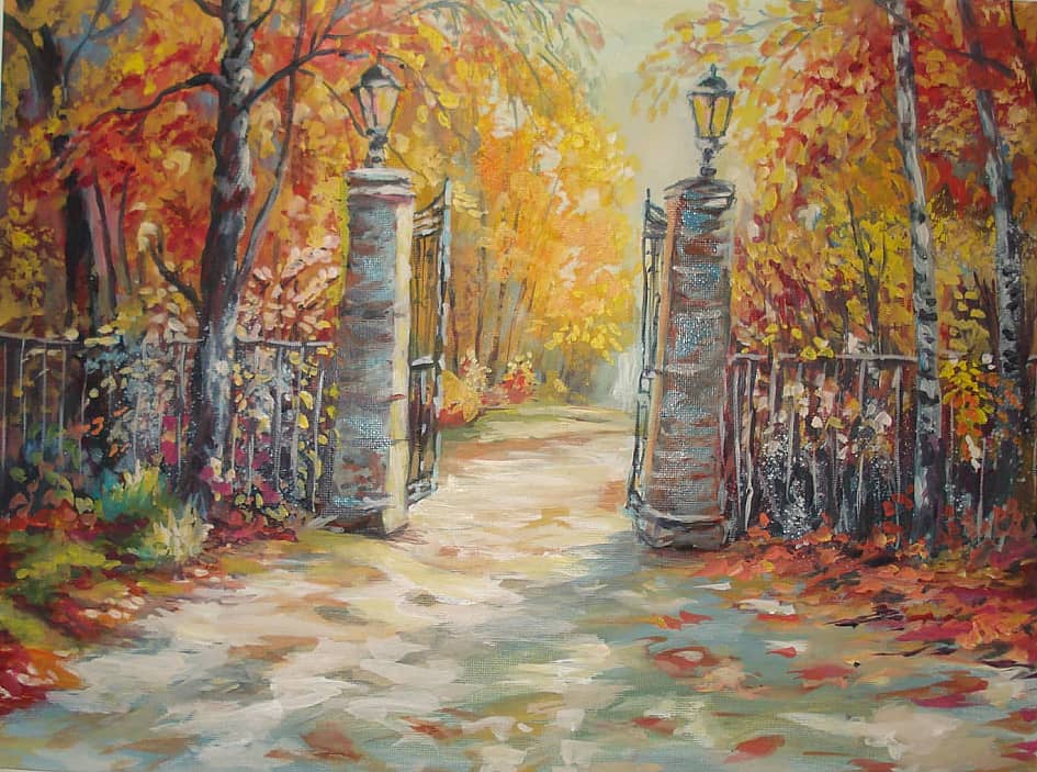 Старые ворота в старинном особняке.