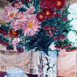 Астры в корейской вазе.