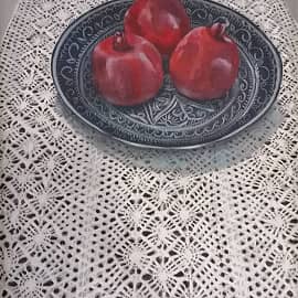 Гранаты на белом