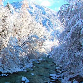 Зимняя река.