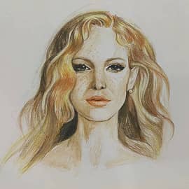 Девушка с веснушками