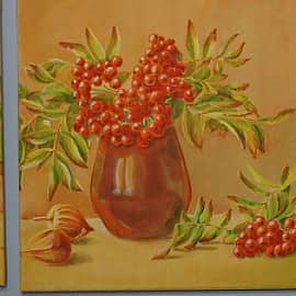 Рябины гроздья алые