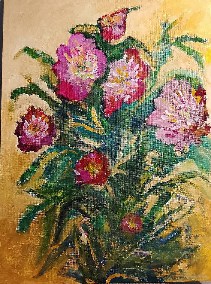 Пионы в лучах электричества