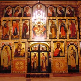 Иконостас Никольского храма в Звенигороде.