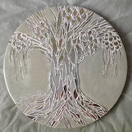 Зеркальная картина с деревом