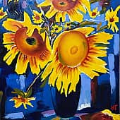 Подсолнухи  в синей вазе