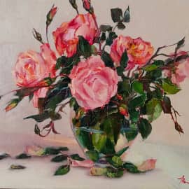 Розовые розы