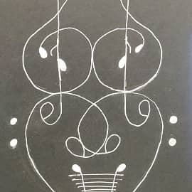 А музыка звучит...