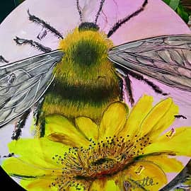 Весенний шмель