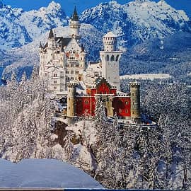 Замок в снегах.