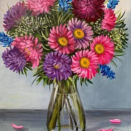 Астры в вазе