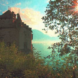 Замок на озере