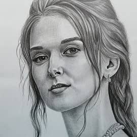 Выпускница