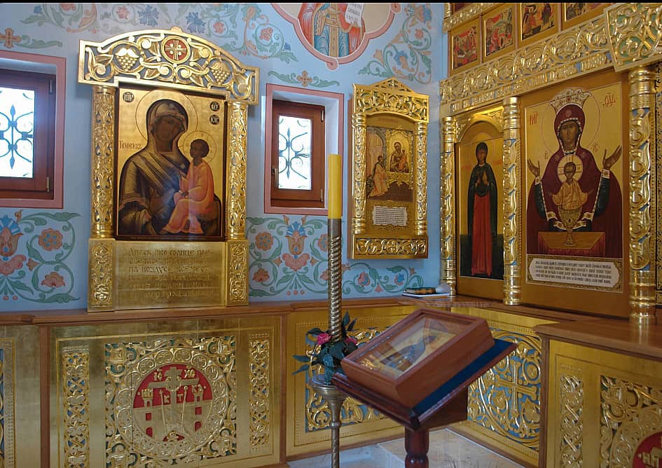 Иконы иконостаса Часовни Давида Серпуховского в Талеже.