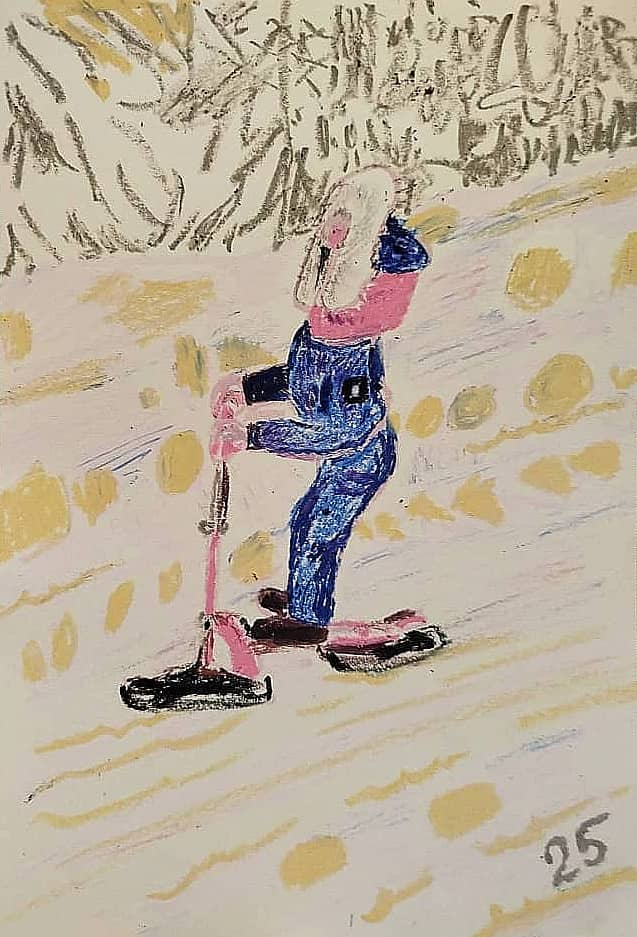 Девочка на снегокате, 2025