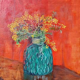 Мимоза в маленькой вазе