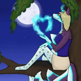 Кицуне наслаждается ночью