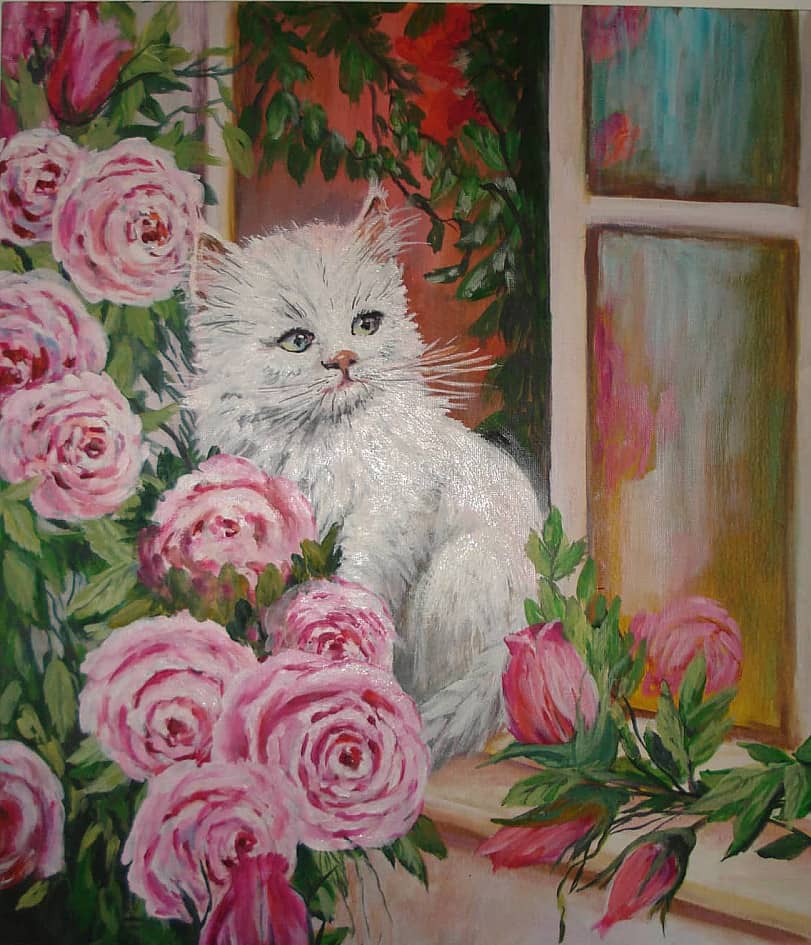 Котик в цветах. Жду хозяйку с вкусняшкой.