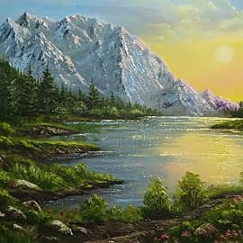 Закат у подножия гор