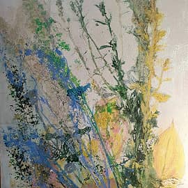 Август-  ещё не осень.