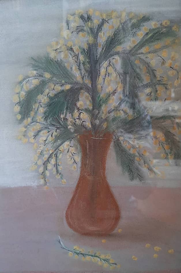 Веточка мимозы