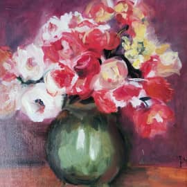 Розы в зелёной вазе