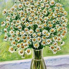 Ромашки в вазе на окне