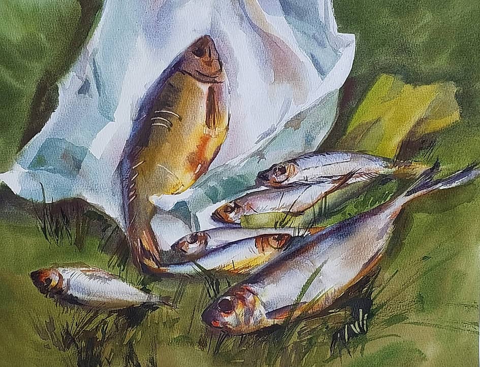 Натюрморт на траве, рыбки