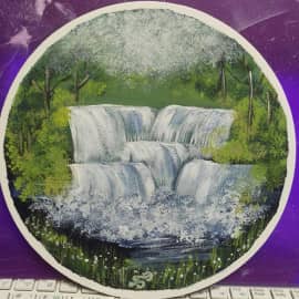 Водопад в лесукопия