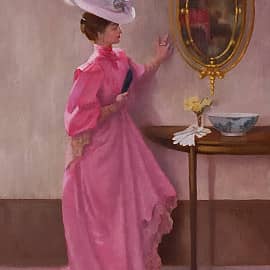 Девушка в розовом платье у зеркала.