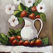 Кувшин с клубникой