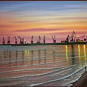 Порт в огне заката