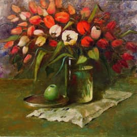 Натюрморт с тюльпанами и салфеткой