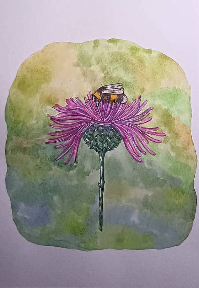 Пчелка на цветке