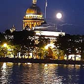 "Ночной Петербург" (1), художник Лариса