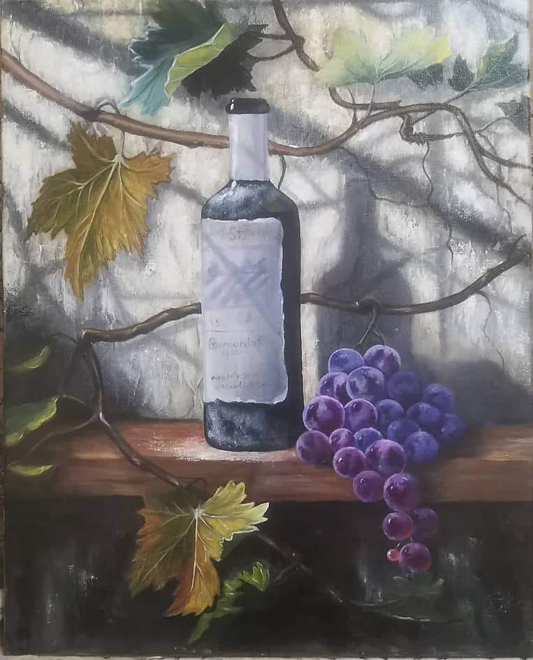 Вино и гроздь винограда