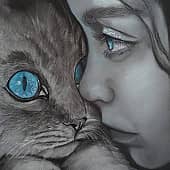 Девочка с котёнком