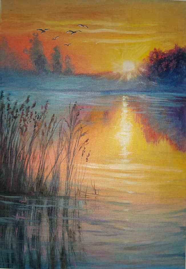 В отражении.